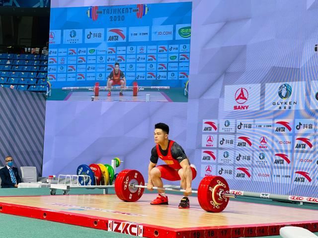 开云权威入口-中国举重7大主力笑傲亚锦赛 东京大考掀夺金狂潮